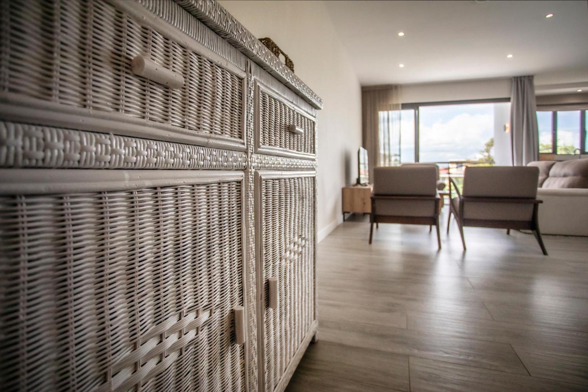 Mayfair Condo In Pereybere Pereybere Beach エクステリア 写真
